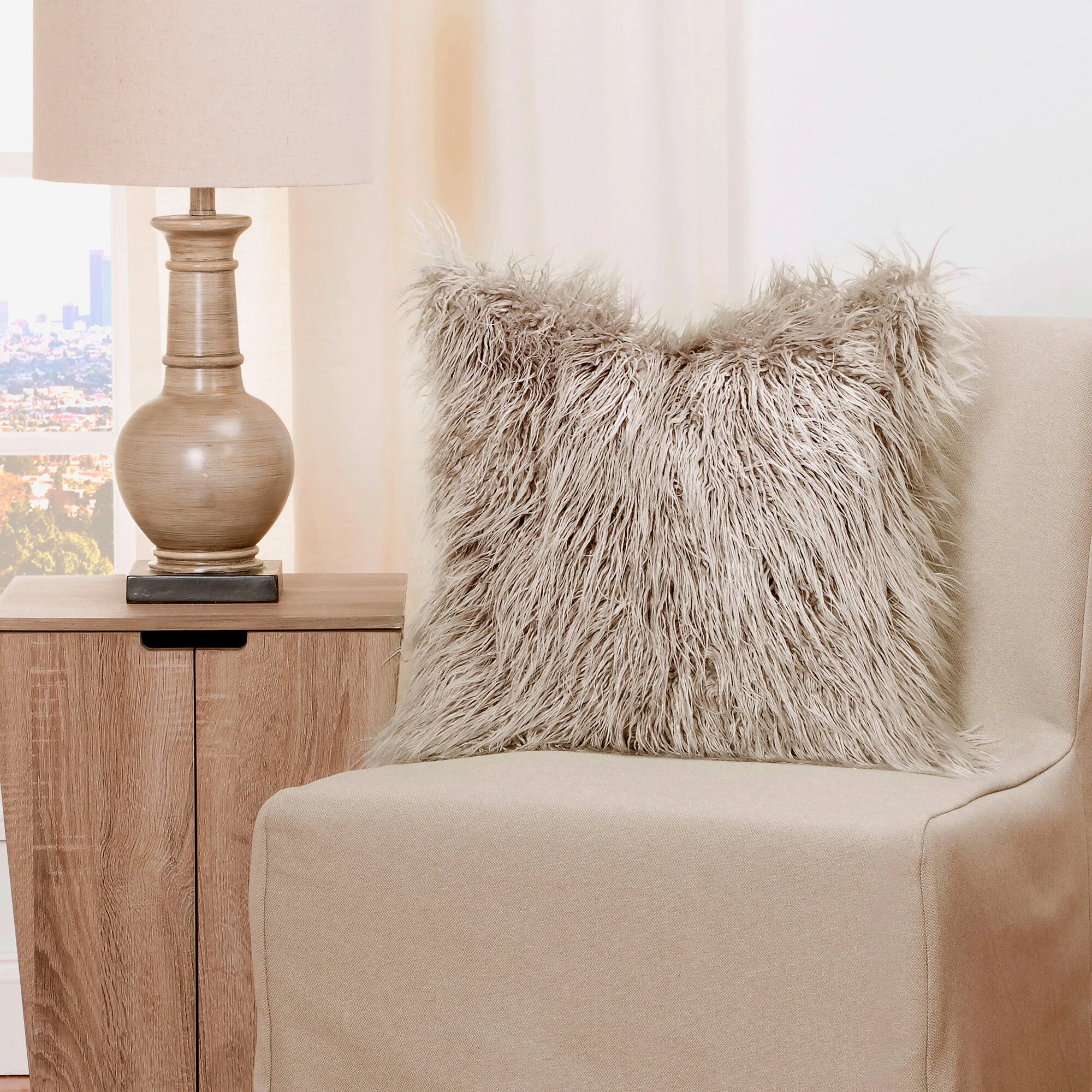 Llama 20 Inch Feather Pillow - Image 9
